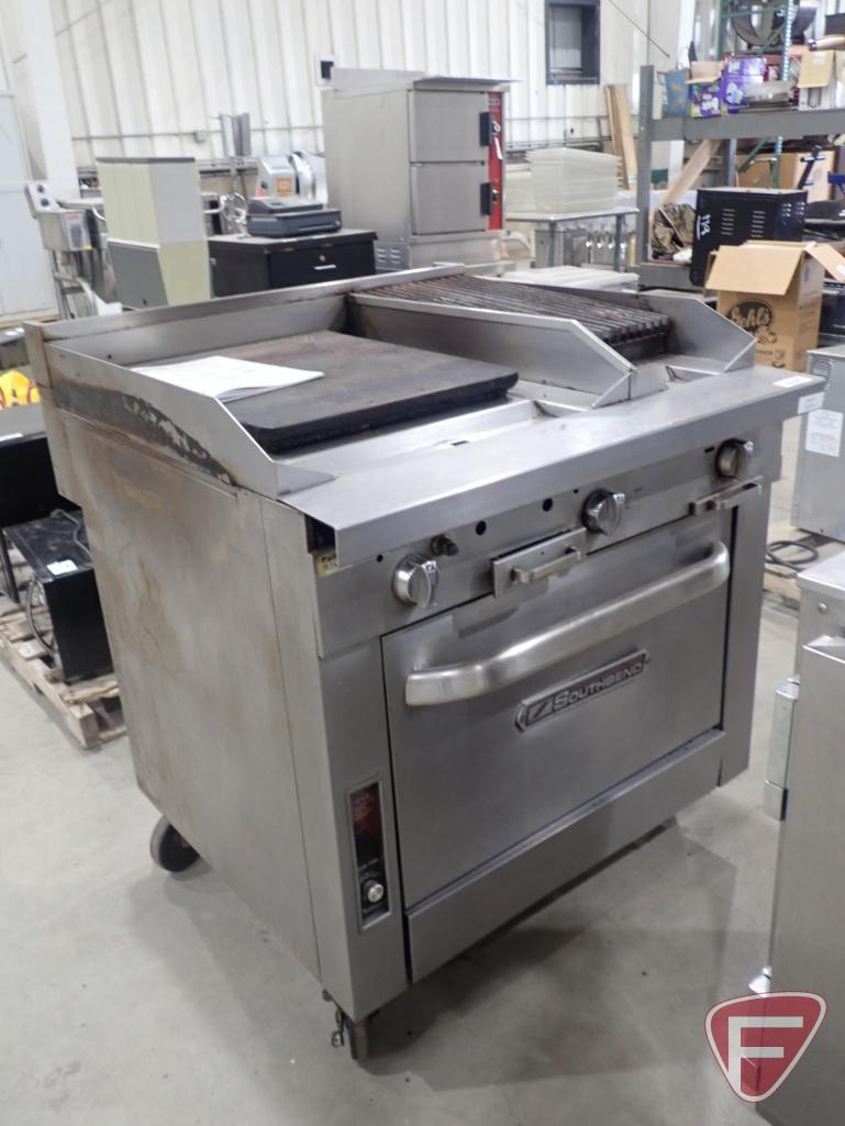 Southbend Platinum Series Range oven, natural gas, model P36D-PPC, sn 15L29235