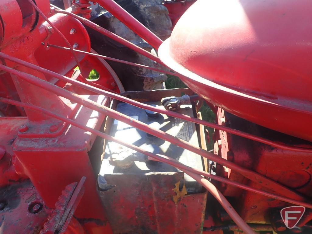 1951 FARMALL SUPER C TRACTOR, GAS ENGINE, NARROW FRONT, 540 PTO