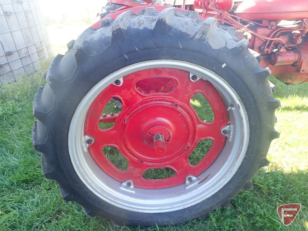 1951 FARMALL SUPER C TRACTOR, GAS ENGINE, NARROW FRONT, 540 PTO