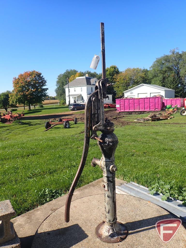 BARNES WATER WELL PUMP JACK, BUYERS MUST BRING TOOLS & HELP TO REMOVE