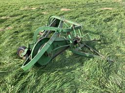 JOHN DEERE HAY RAKE  350 SN: 8112