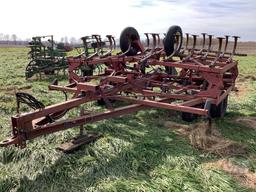 HINIKER 1224 FIELD CULTIVATOR