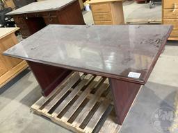TABLE 72"X36"X30", GLASS TOP