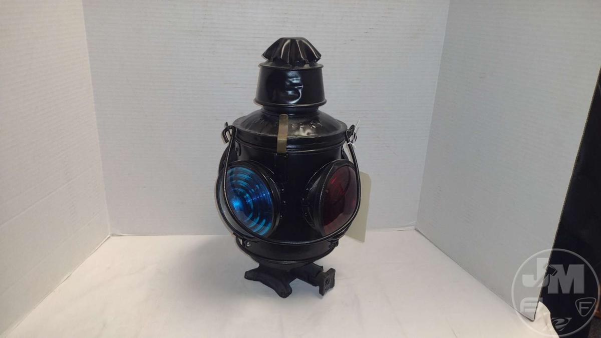 VINTAGE RAILROAD LANTERN, CM & STP RY, 16"H