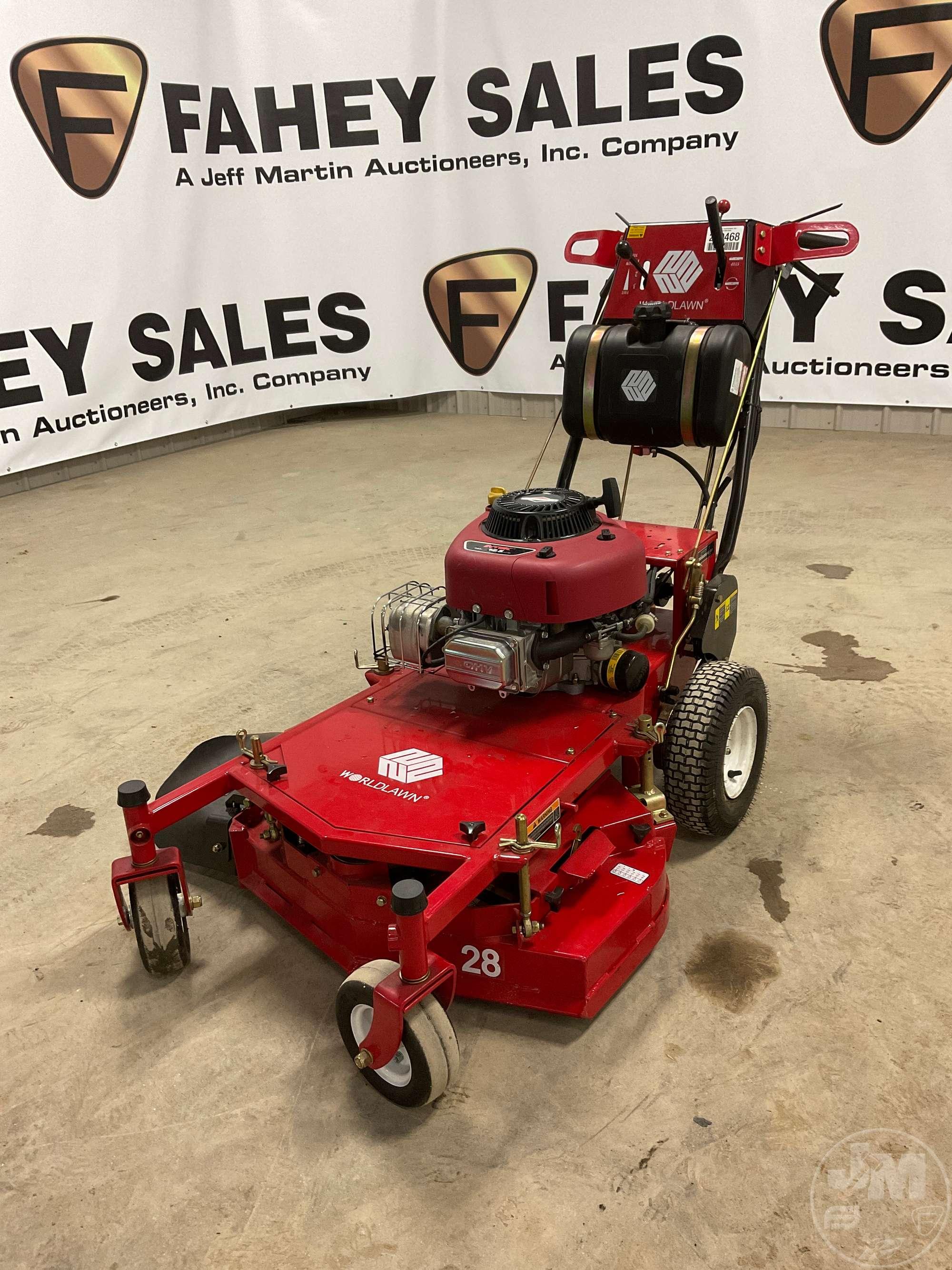 2014 WORLD LAWN WY28T11BS 28”...... WALK BEHIND ROTARY MOWER SN: 201403P2800412