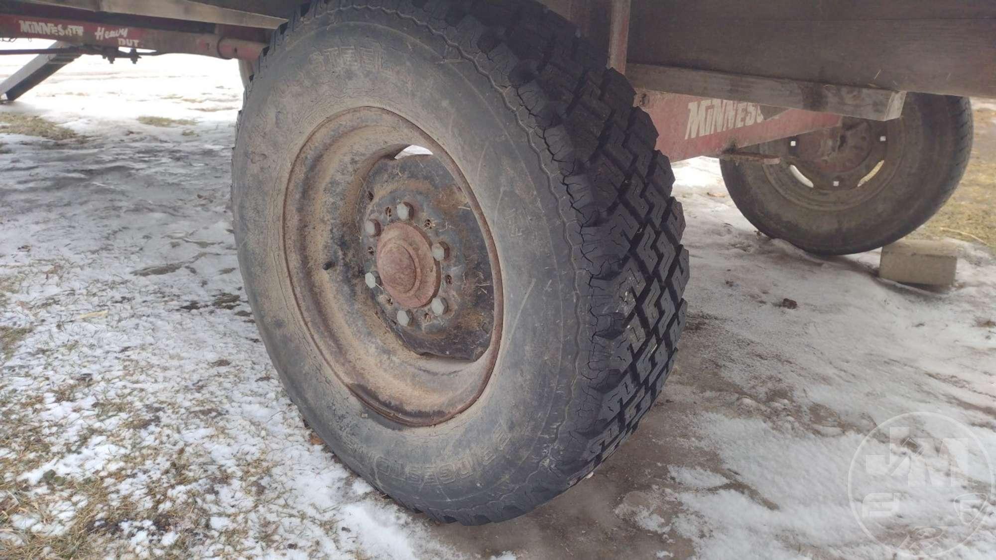 MINNESOTA FLAT HAY RACK