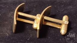 GOLD FILLED VINTAGE CUFFLINKS AND TIE TAC (ONE CUFFLINK WITH