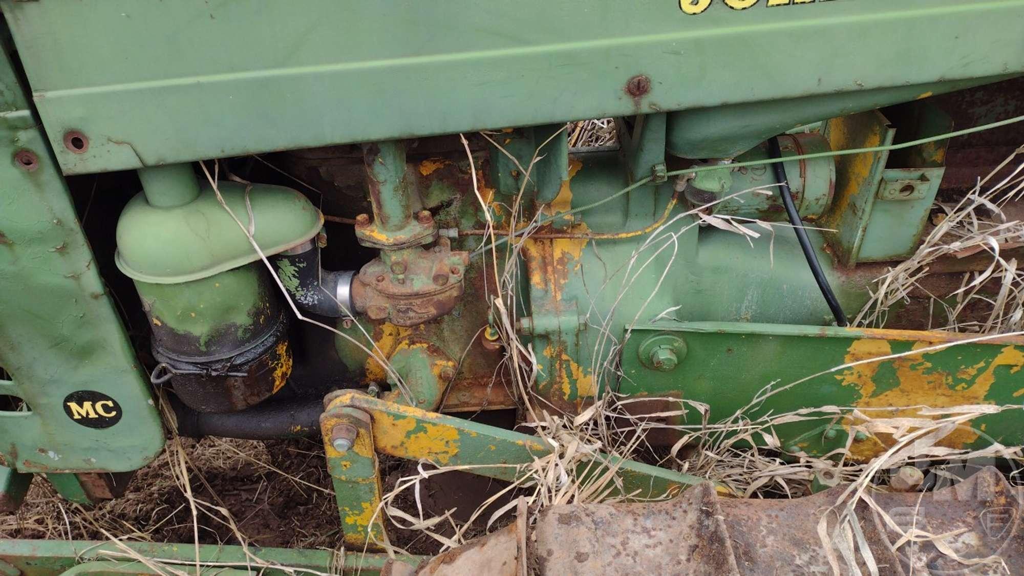 1949 JOHN DEERE MC TRACTOR SN: 10447