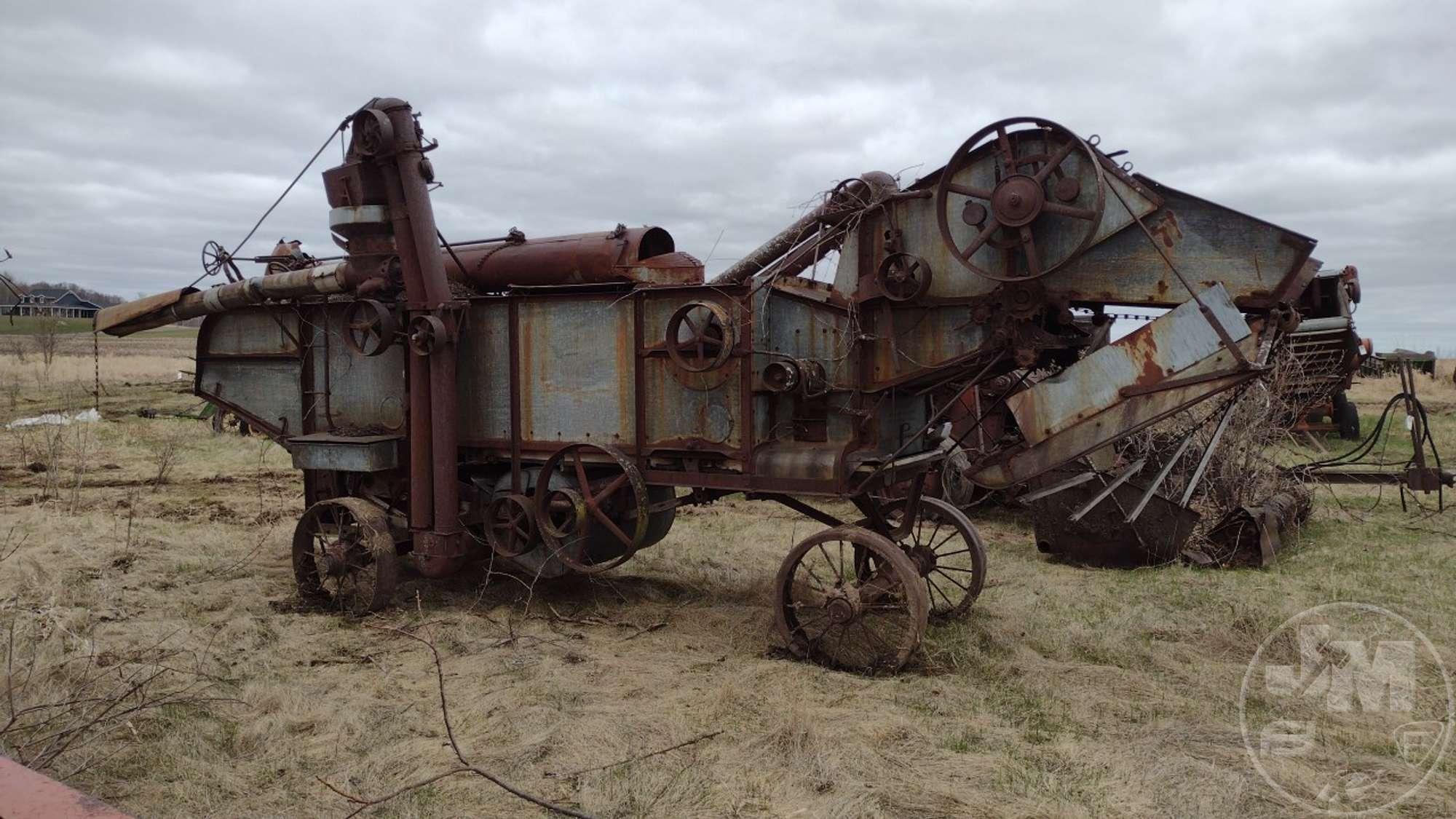 J. I. CASE 28X46 SN: 109571 THRESHING MACHINE