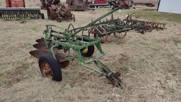 JOHN DEERE 3 BOTTOM PLOW