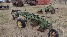 JOHN DEERE 3 BOTTOM PLOW