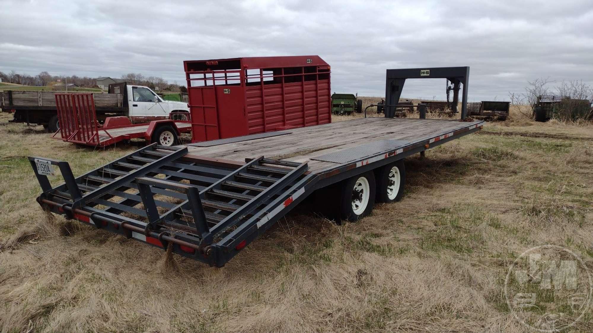 H&S GN8624 STEEL FLATBED VIN: 4ULGD24251S000016