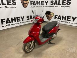 2010 HONDA NHX110 (ELITE 110) SCOOTER VIN: LWBJF1900A1004515