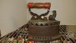 VINTAGE CHARCOAL IRON WITH CHICKEN KNOB