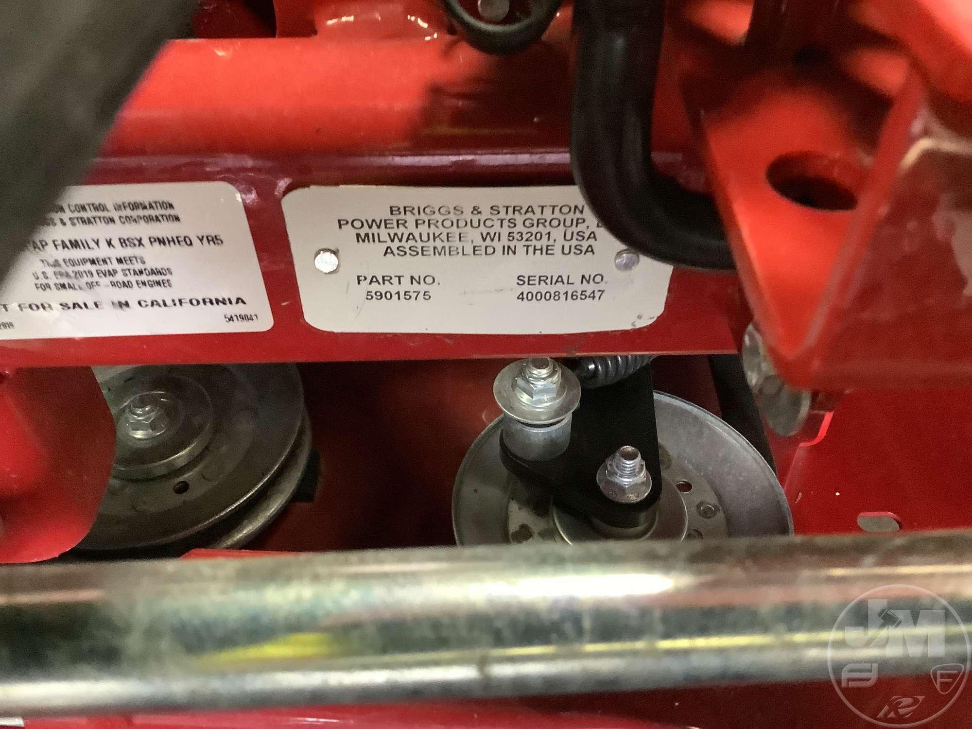 FERRIS IS 3200Z CARB ZERO TURN SN: 4000816547