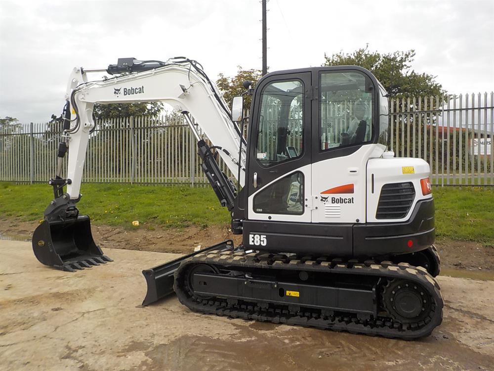 2017 Bobcat E85 Hydraulic Excavator, Cab, Rubber Tracks, Backfill Blade, Sw