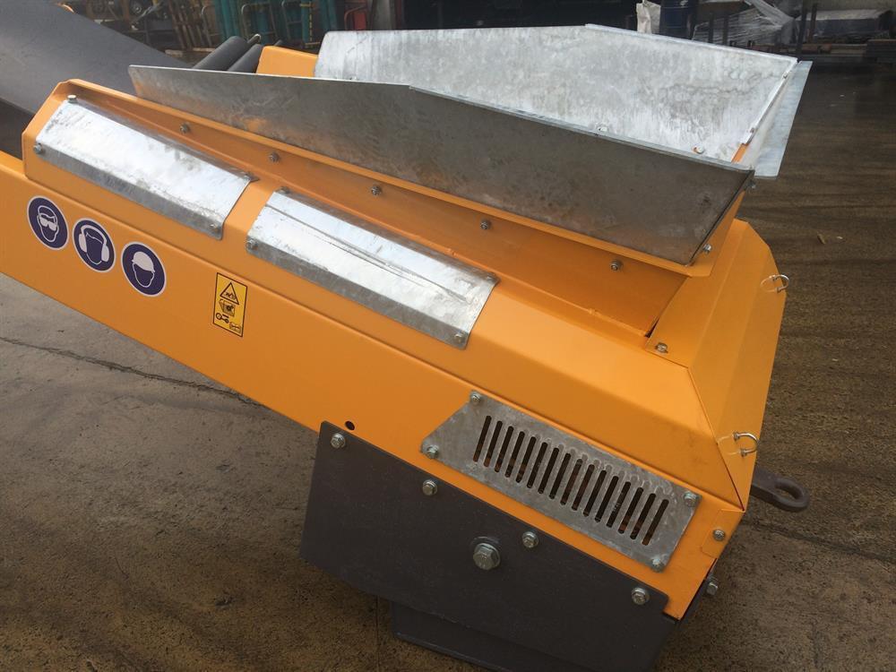 2017 Barford W5032 Wheeled Stockpile Conveyor 50ft x 32" Hydraulic plug-in.