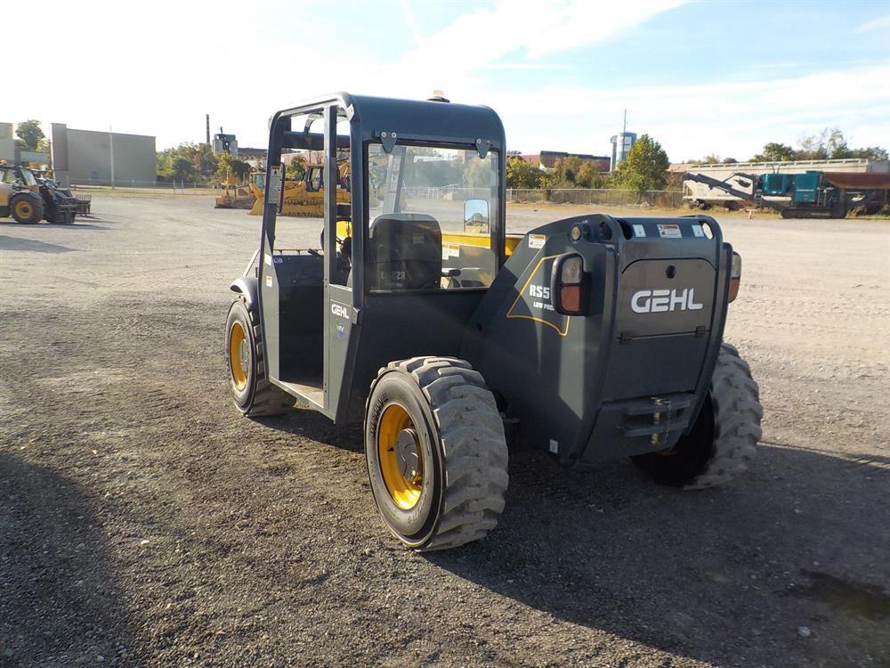 Gehl RS5-19 Telehandler 5,500 lb Max. Lift Capacity, 19' Max. Lift Height,