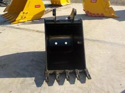 24" Digging Bucket 45-50mm Pin to suit CAT 416/428, Serial: 7693-Y70