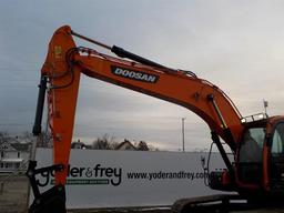 2017 Doosan DX225LC Hydraulic Excavator, Cab, 24" Pads, CV, Hydraulics c/w