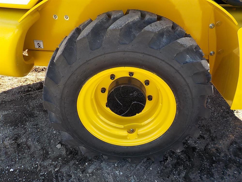 Yanmar V8 Rubber Tired Loader, Cab c/w Joystick Controls, Bucket & Forks (6