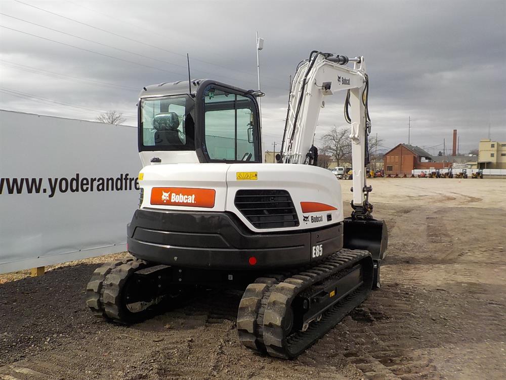 2017 Bobcat E85 Hydraulic Excavator, Cab, Rubber Tracks, Backfill Blade, Sw