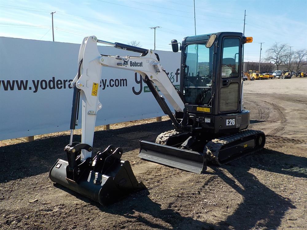 2017 Bobcat E26 Mini Excavator, EROPS, Rubber Tracks, Backfill Blade, Swing