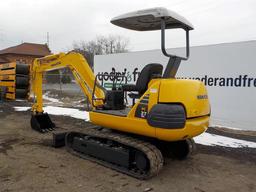 Komatsu PC15-3 Mini Excavator, Canopy, Rubber Tracks, Backfill Blade, Swing