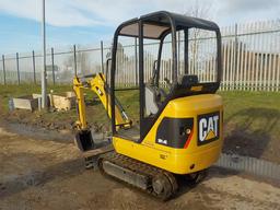 2013 CAT 301.4C Mini Excavator, Rubber Tracks, Backfill Blade, Swing Boom,