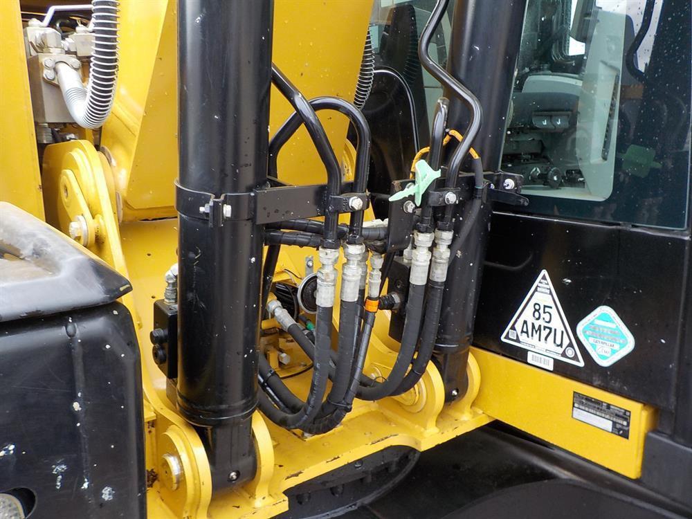 2015 CAT 312E Hydraulic Excavator, Cab, 27" Pads, CV, QC, Hydraulics c/w A/