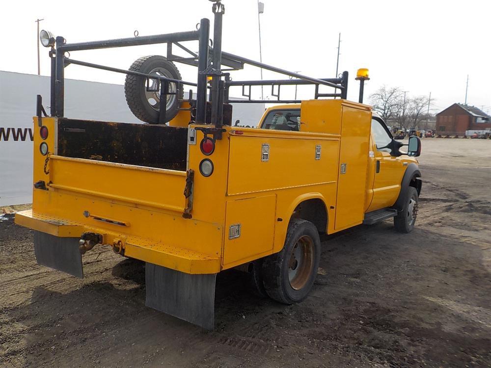 2006 Ford 550 4x4 Service Truck, Single Cab, 6.0 Diesel Engine, Automatic T