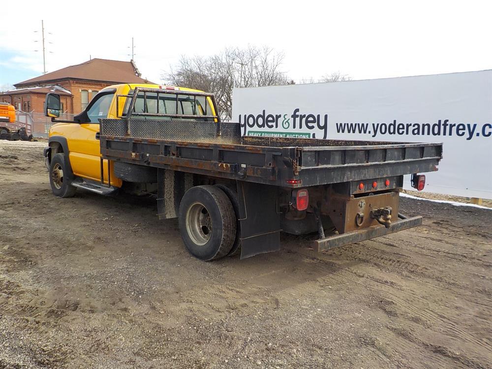 2004 Chevrolet  4x2 Flatbed Truck, Standard Cab, Automatic Transmission, 6.