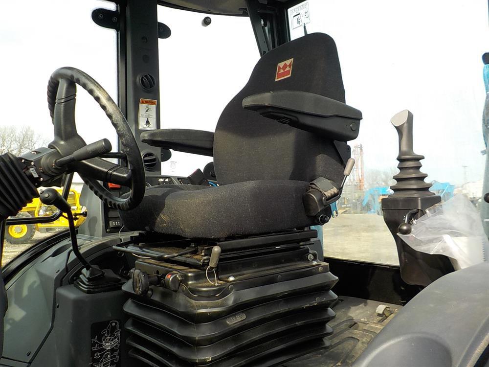 2016 Terex TLB840R 4WD Turbo Backhoe Loader, Enclosed Cab c/w A/C, Joystick