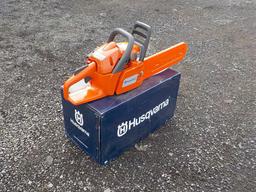 Husqvarna 236 14" Chain Saw Serial: 14641