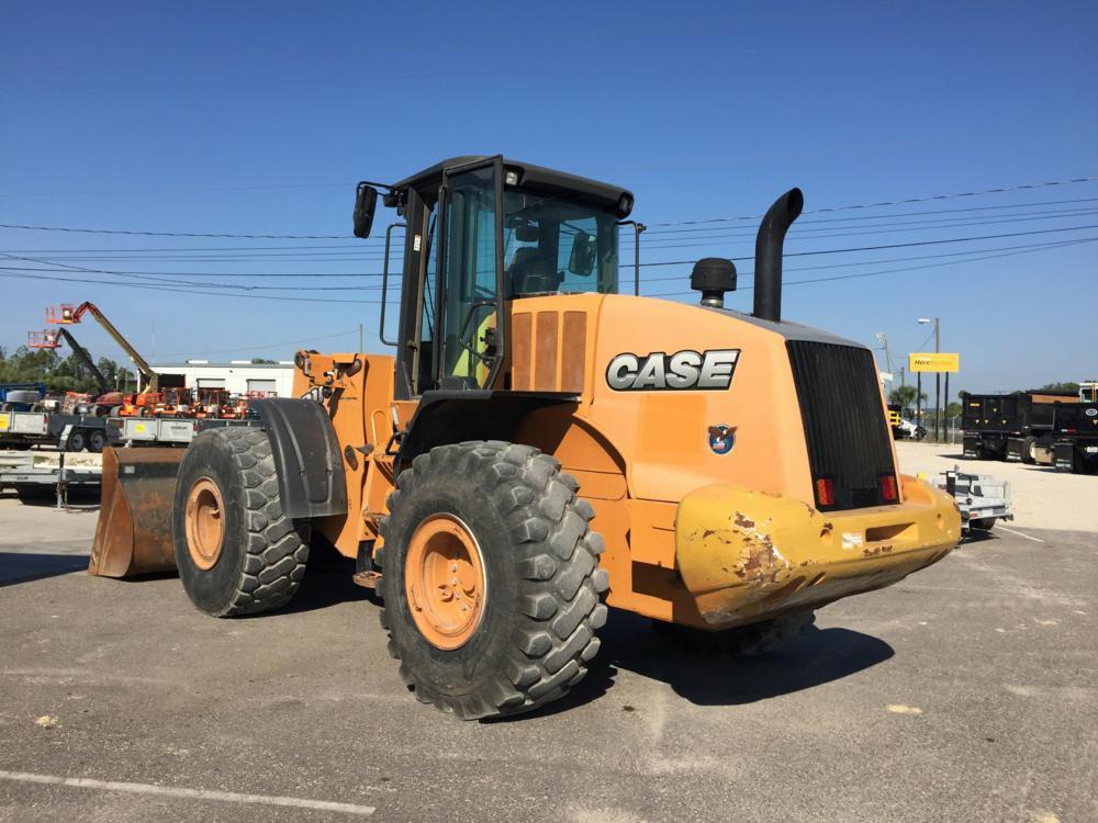 2012 Case 821F Wheeled Loader c/w Cab, QC, A/C Serial: NCF216365 Year: 2012