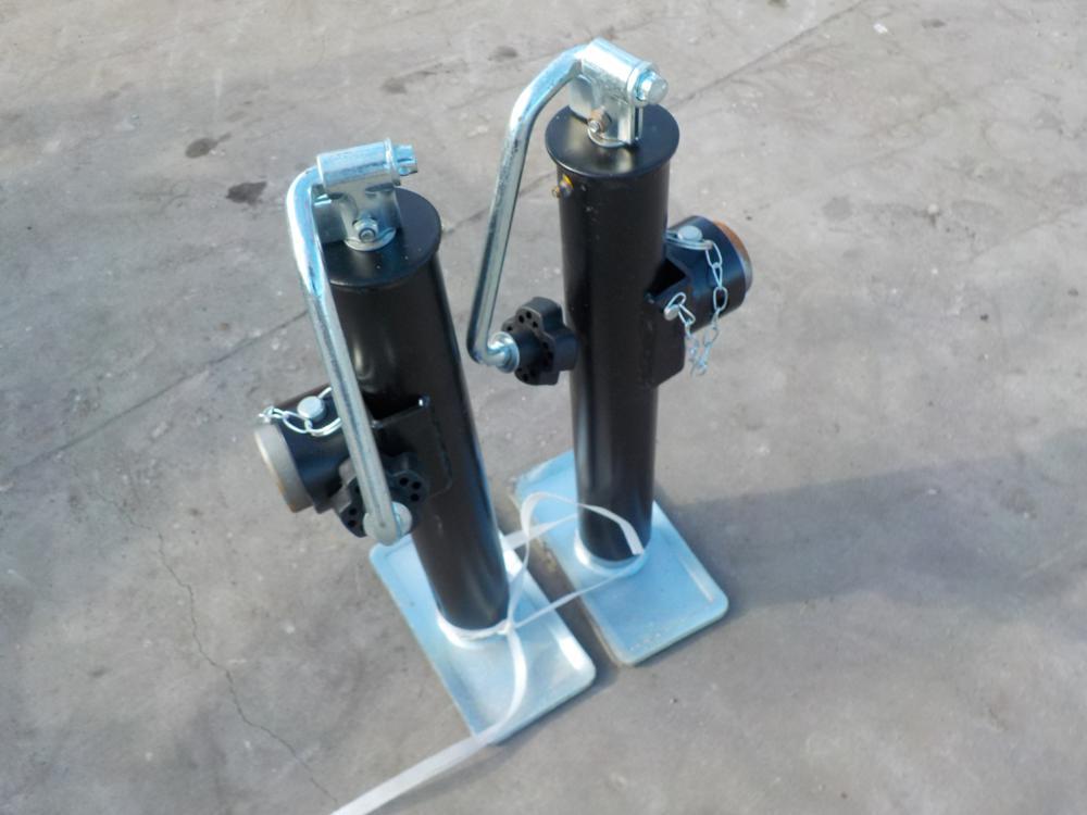 Side Mount Pipe Jacks (2 of)