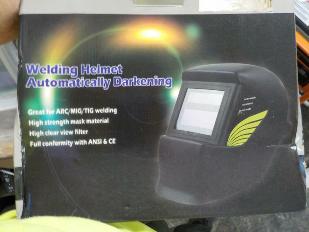 Auto Darkening Welding Helmet