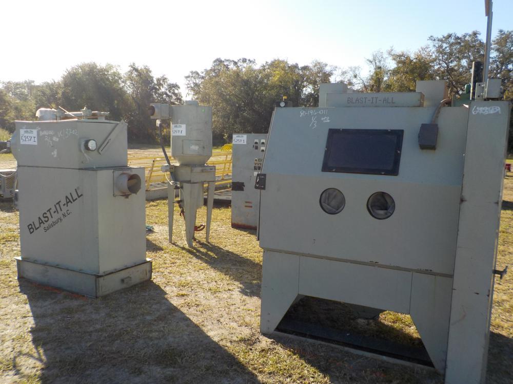 Industrial Sand Blaster Unit