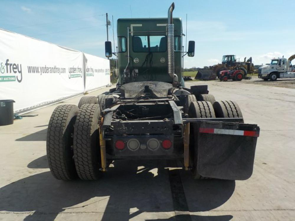 2012 Kenworth T660 Tandem Axle Day Cab, MX Paccar Diesel Engine, PTO Wet Ki