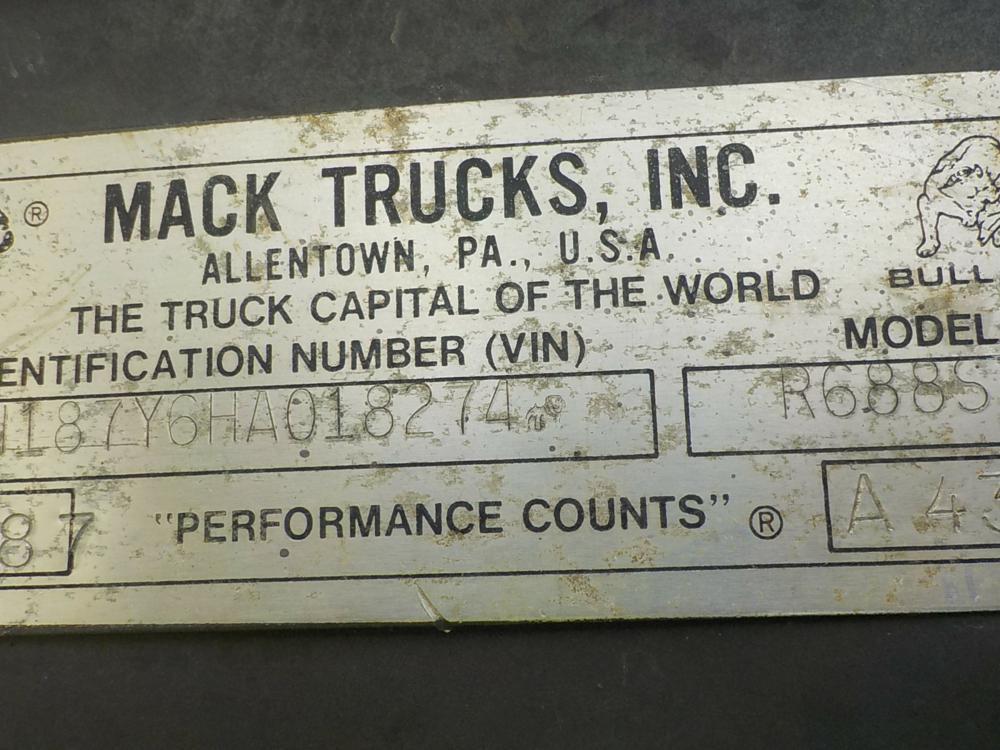 1987 Mack R688ST Tandem Axle Water Truck, A437, Ledwell 4000 gal. Tank c/w
