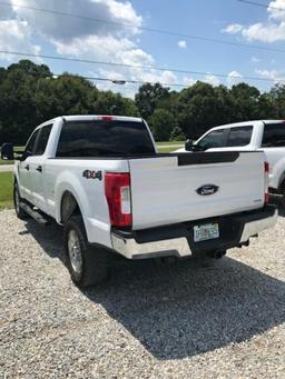 2017 Ford F350XL Pickup Truck, 4WD, Gas, Crew Cab c/w A/C (75,851 Miles)