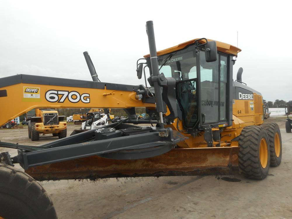 2016 John Deere 670G Motor Grader c/w Low Cab, A/C, 14' Blade, 17.50 Tires,