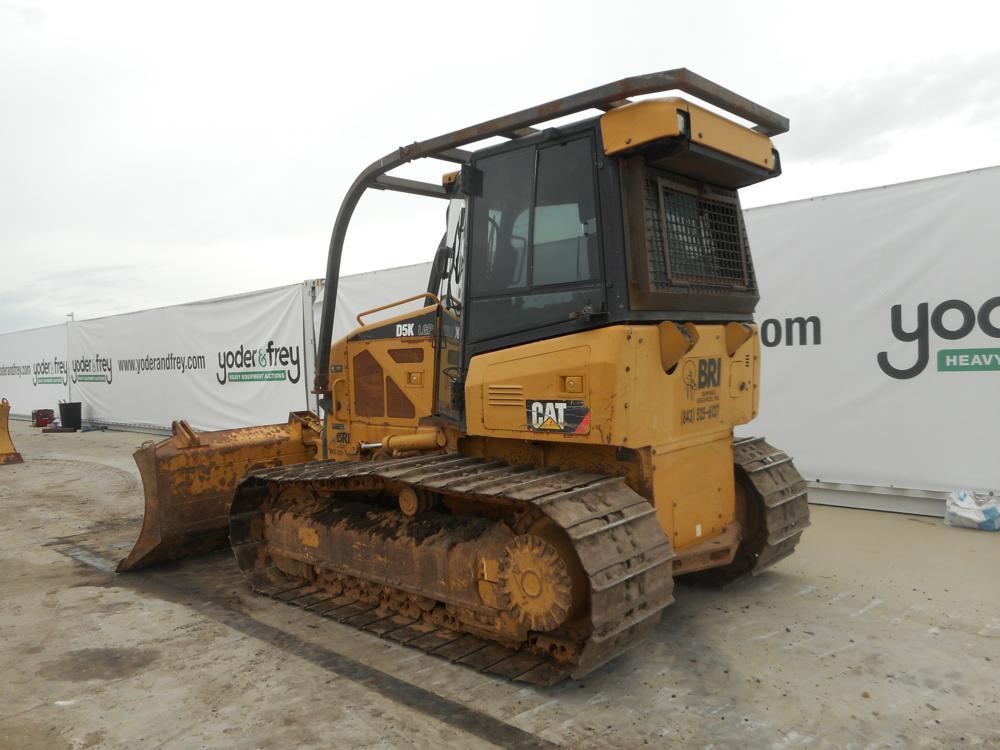 2010 CAT D5K LGP c/w 6 Way Pat Blade, EROPS, Steel Pads, A/C