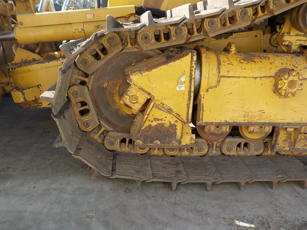 2015 CAT D6T LGP c/w 6 Way Pat Blade, Reverse Camera,  A/C