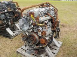 MACK MP-7-325 Engine (Fire Damaged)