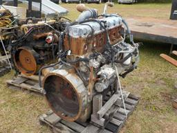 Mack CV713 Diesel Engine