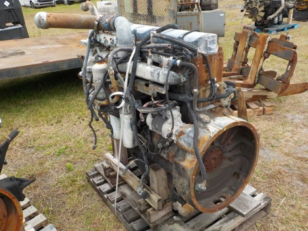 Mack CV713 Diesel Engine