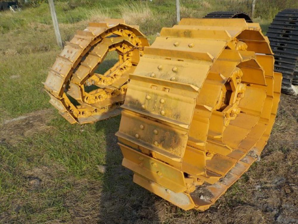 Dozer Tracks  to suit a Caterpiller or John Deer Dozer, (1 set) c/w 22" Pad