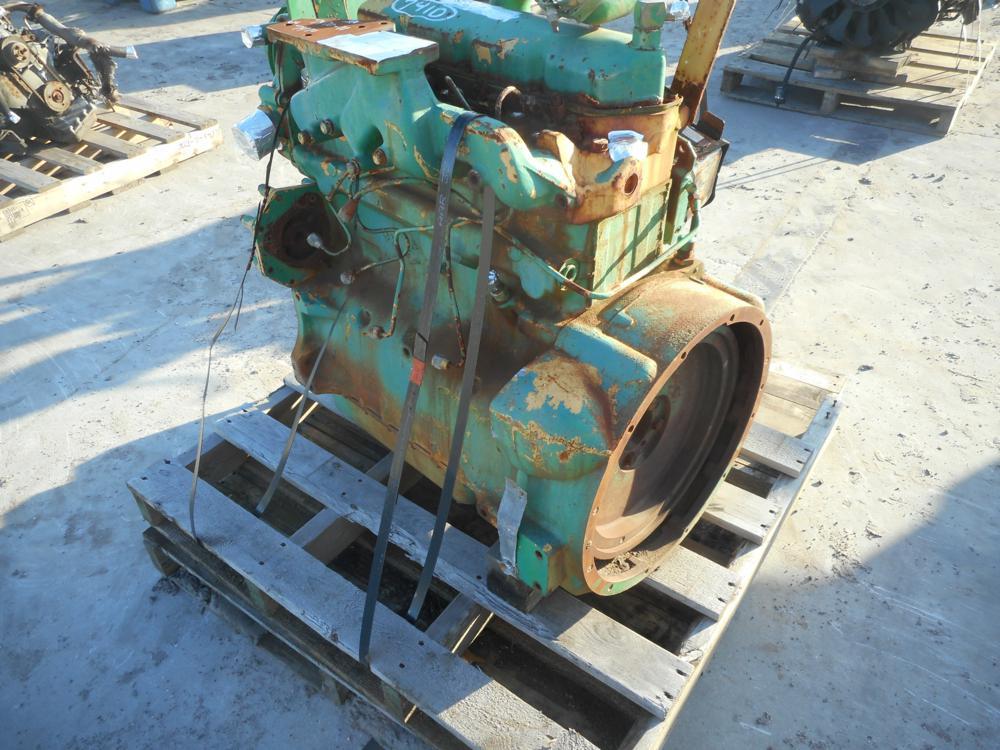 John Deere 4 Cylinder Engine