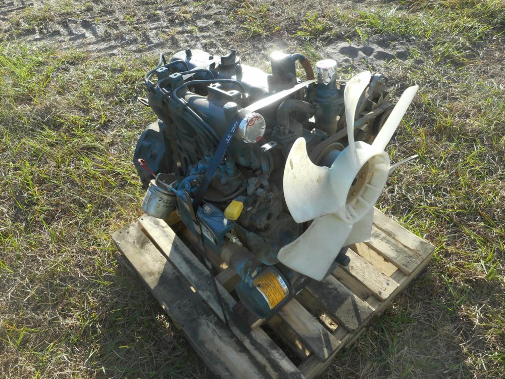 Kuboto 4 Cylinder Engine